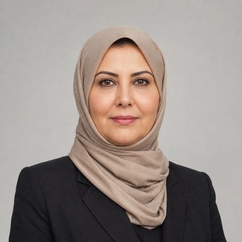مايا خليل